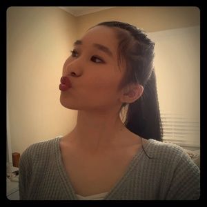 Meet your Posher, Ivy